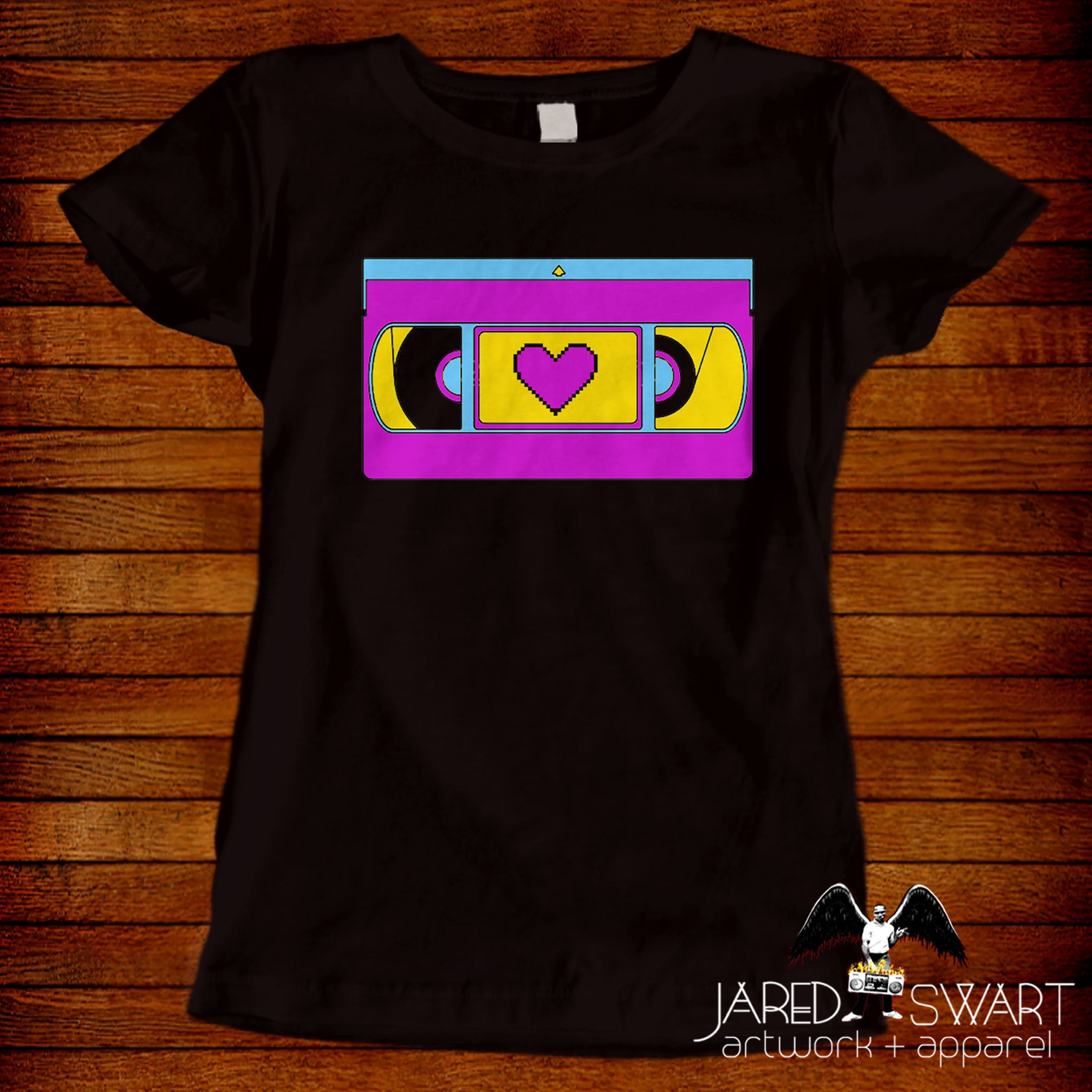 VHS Love T-shirt